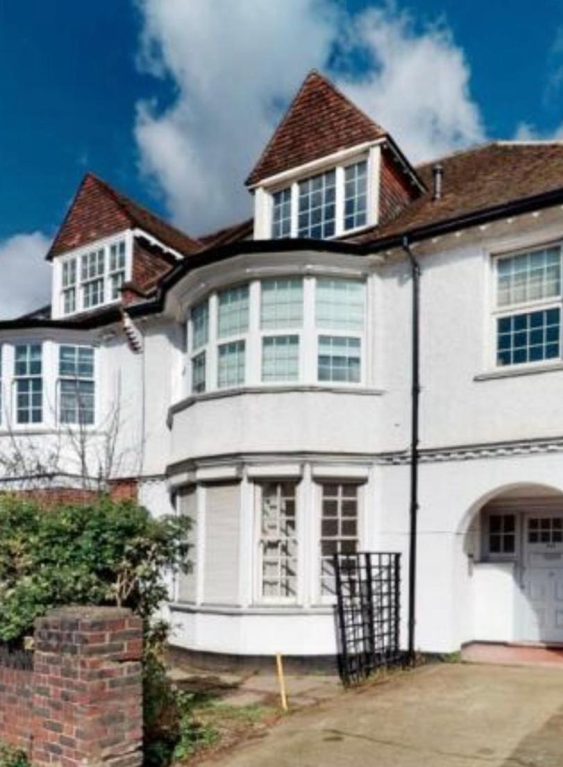 Spacious & Charming Garden Flat -Zone 2- Great For Central London Access 외부 사진